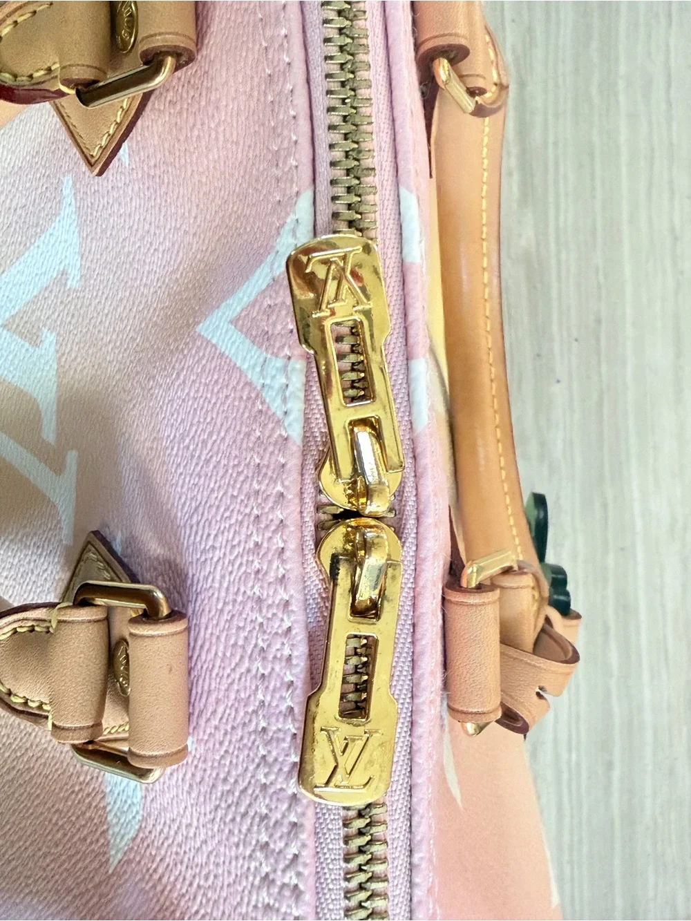 Louis Vuitton very good